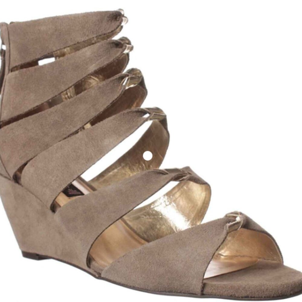 Steve Madden Gabbey Taupe Suede Gladiator Wedge Sandals Size 11 NIB